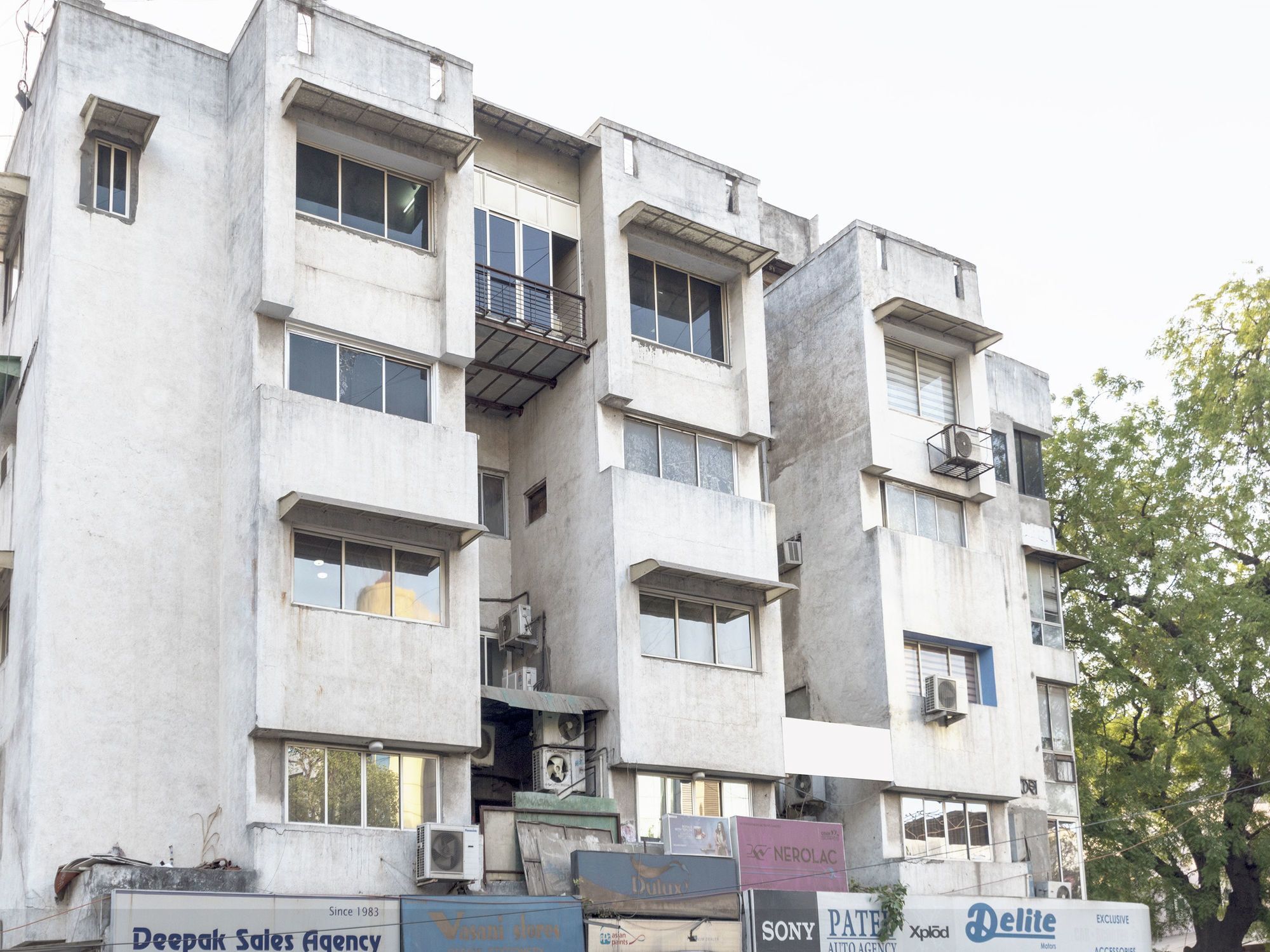 Oyo 2485 Hotel Kalash Inn Ahmedabad Exterior foto